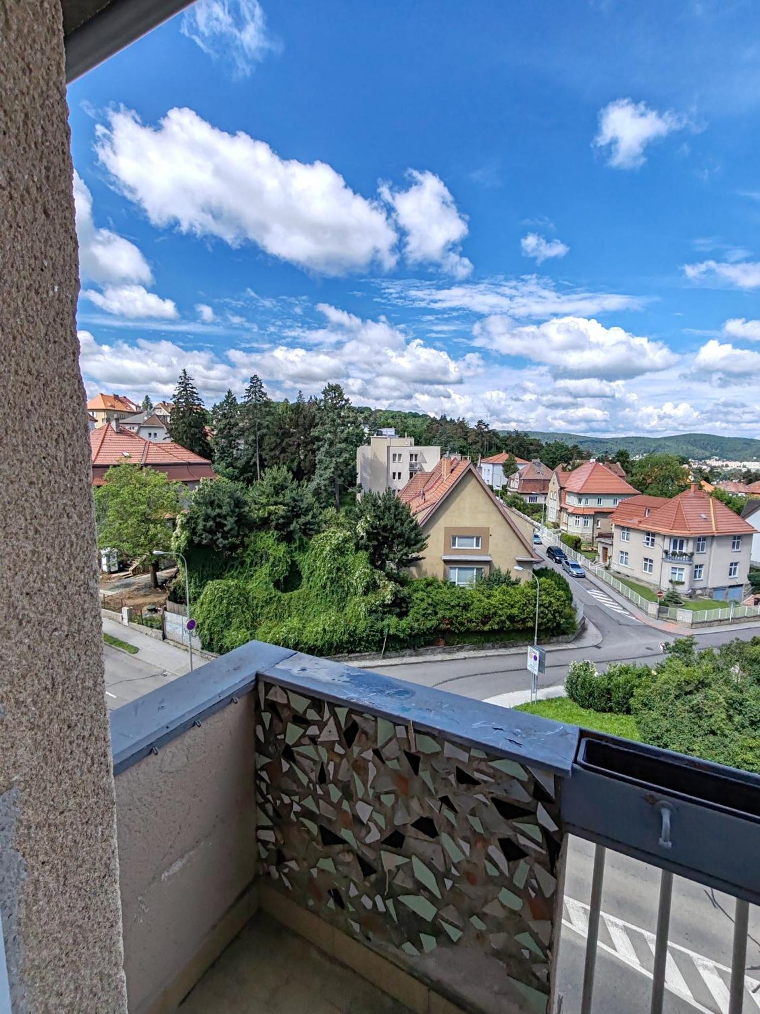 Apartman Brezinova Brno Exterior photo